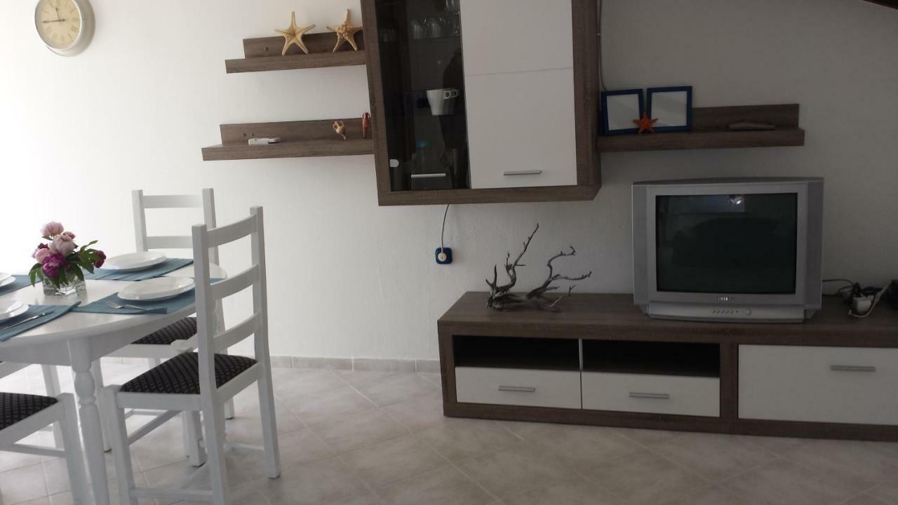 Sloth Apartment Palit Exterior photo